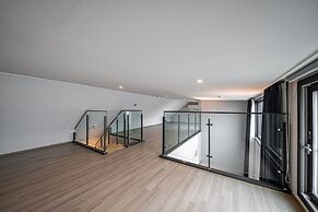 Sokcho I Park Suite Hotel and Residence