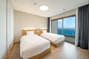 Sokcho I Park Suite Hotel and Residence