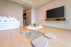 Sokcho I Park Suite Hotel and Residence