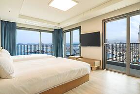 Sokcho I Park Suite Hotel and Residence