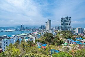 Sokcho I Park Suite Hotel and Residence
