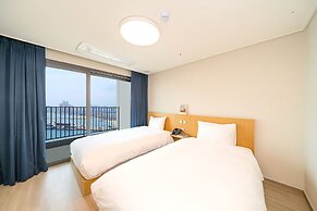 Sokcho I Park Suite Hotel and Residence