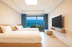 Sokcho I Park Suite Hotel and Residence