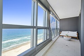 Jewel Beachfront Residences