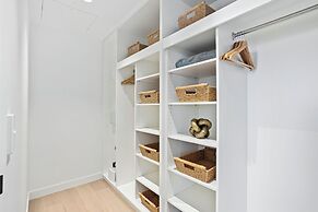 Jewel Beachfront Residences