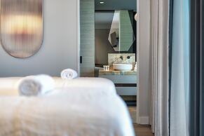 Jewel Beachfront Residences