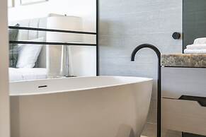 Jewel Beachfront Residences