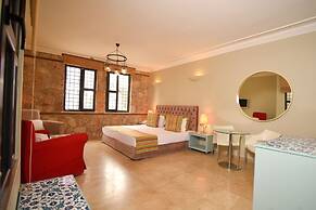 Modern Flat near Hadrian’s Gate -BAS