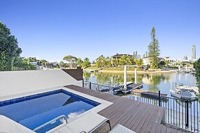 Villa Paradiso Holiday Home