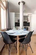 2ndhomes Stylish 1BR Apt w Sauna&Balcony