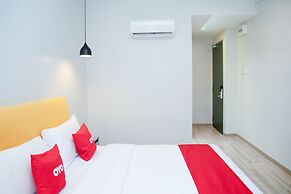 Capital O 90406 Mirani Hotel