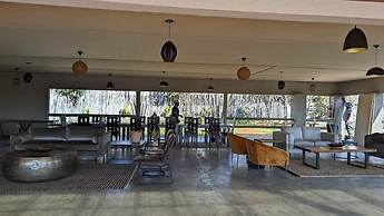 Xhabe Safari Lodge - Chobe