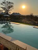 Xhabe Safari Lodge - Chobe