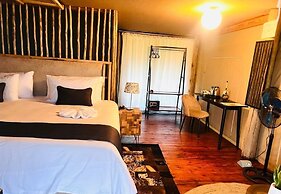 Xhabe Safari Lodge - Chobe