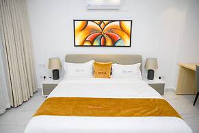 White Stone Apartments Nyarutarama