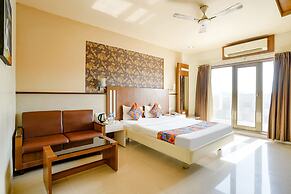 FabHotel Devanshi Inn