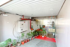 Fabhotel The Gross Infinity