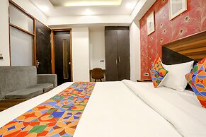 Fabhotel The Gross Infinity