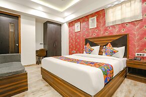 Fabhotel The Gross Infinity