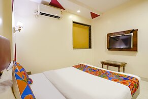 Fabhotel D69 Residency