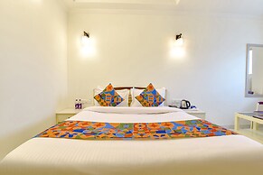 Fabhotel The Tulip Regency