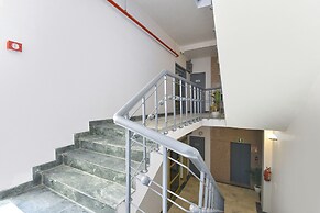 Fabhotel The Tulip Regency