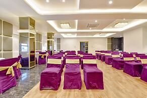 Fabhotel The Tulip Regency