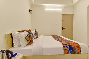 Fabhotel The Tulip Regency