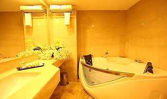 Fabhotel Prime Le Palace