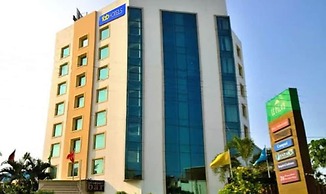 Fabhotel Prime Le Palace