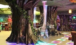 Fabhotel Prime Le Palace