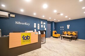 FabHotel Silver Key kalighat