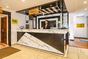 Fabhotel Double Tree
