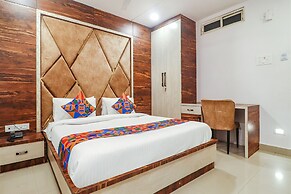 Fabhotel Double Tree