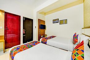 Fabhotel Sky Bay