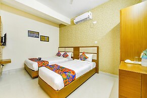 Fabhotel Sky Bay