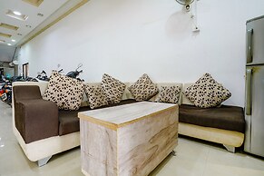 Fabhotel Kesar Inn