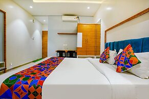 Fabhotel Kesar Inn