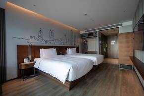 UrCove Shenzhen Bay Futian Port