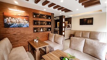 Satkar Boutique Home