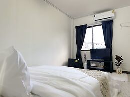 MONTANA Hotel & Hostel Phuket