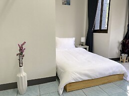 MONTANA Hotel & Hostel Phuket