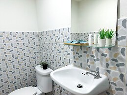 MONTANA Hotel & Hostel Phuket