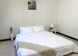 MONTANA Hotel & Hostel Phuket