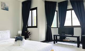 MONTANA Hotel & Hostel Phuket