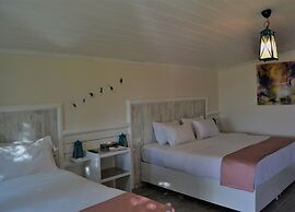 Le Petit Hotel ve Bağ Evi