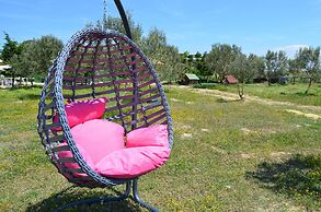 Le Petit Hotel ve Bağ Evi