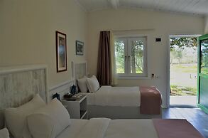 Le Petit Hotel ve Bağ Evi