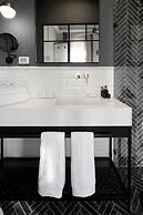 Allegro Neve Tzedek Boutique Suites - By HOMY