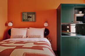 Ember Locke Kensington